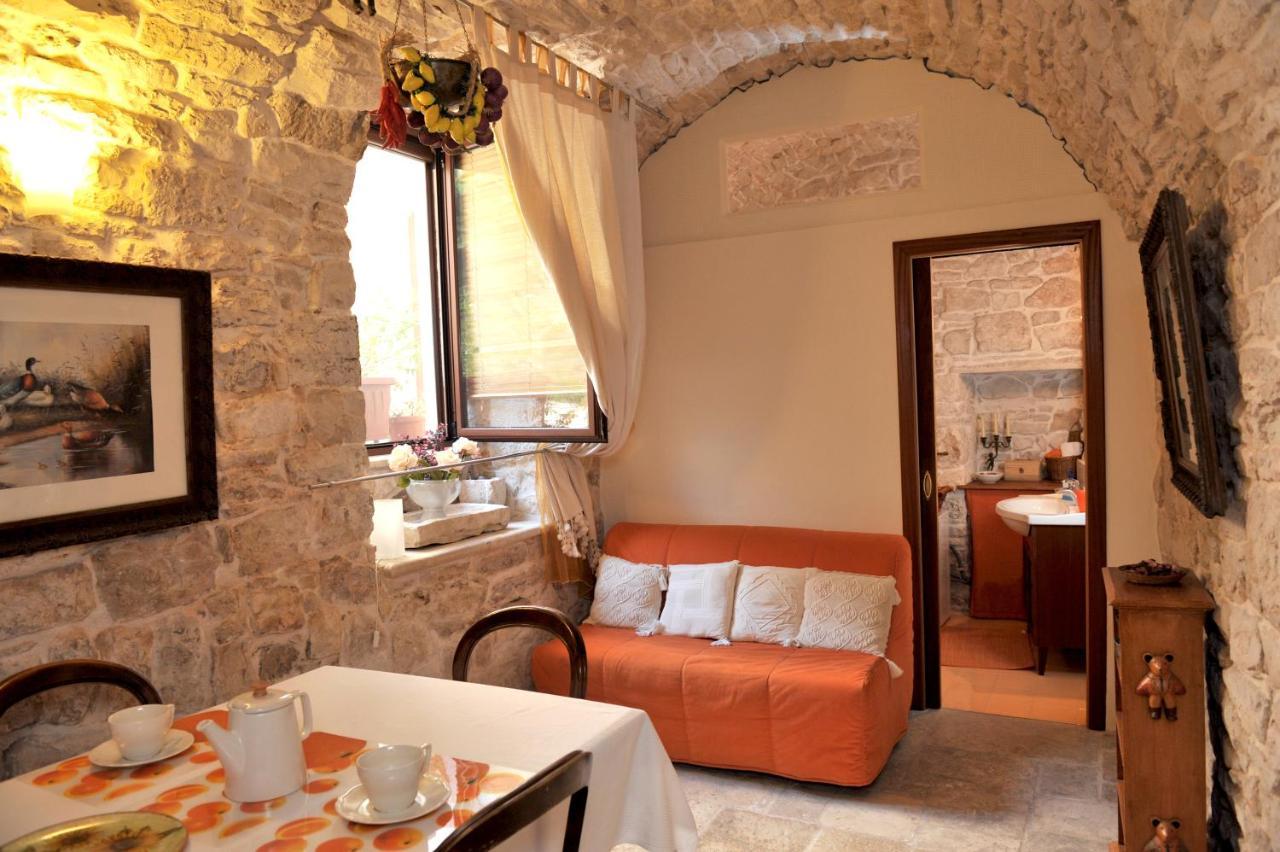 Corte Sagarriga Visconti Bed & Breakfast Giovinazzo Exterior photo